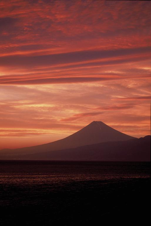 ホテルYamaya 沼津市 エクステリア 写真